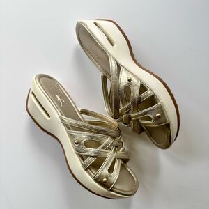 Cole Haan Air Ezra Slide in Gold and White with Nike Air 6.5
